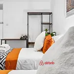 Timber House Spacious & Modern 6br House By Altoluxo Short Lets & Serviced With Free Wifi & Parking *