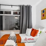 Timber House Spacious & Modern 6br House By Altoluxo Short Lets & Serviced With Free Wifi & Parking בריסטול