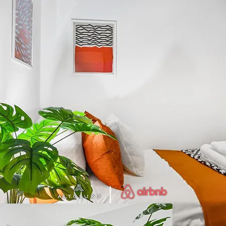 Timber House Spacious & Modern 6br House By Altoluxo Short Lets & Serviced With Free Wifi & Parking Appartement *